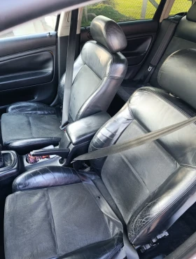 VW Passat - 3500 € / 6845.40 лв. - 26397926 14