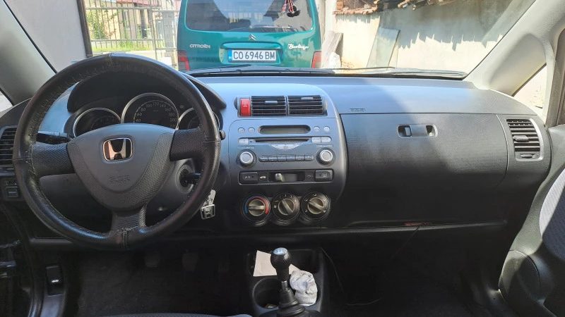 Honda Jazz Газ, снимка 8 - Автомобили и джипове - 46647591