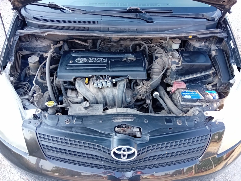 Toyota Corolla verso 1.6vvt-i 110ks gaz, снимка 17 - Автомобили и джипове - 46915321