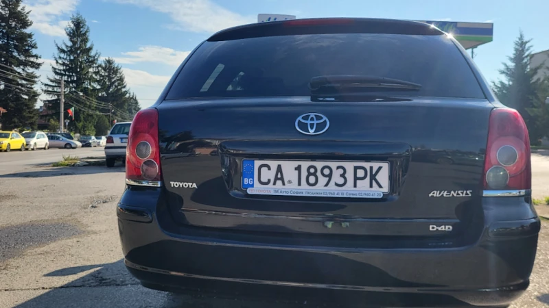 Toyota Avensis, снимка 9 - Автомобили и джипове - 47357236