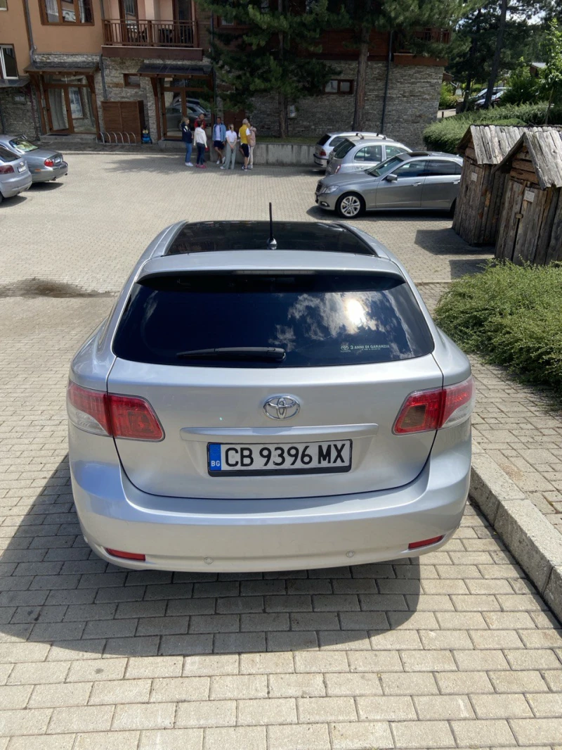 Toyota Avensis, снимка 3 - Автомобили и джипове - 47919235