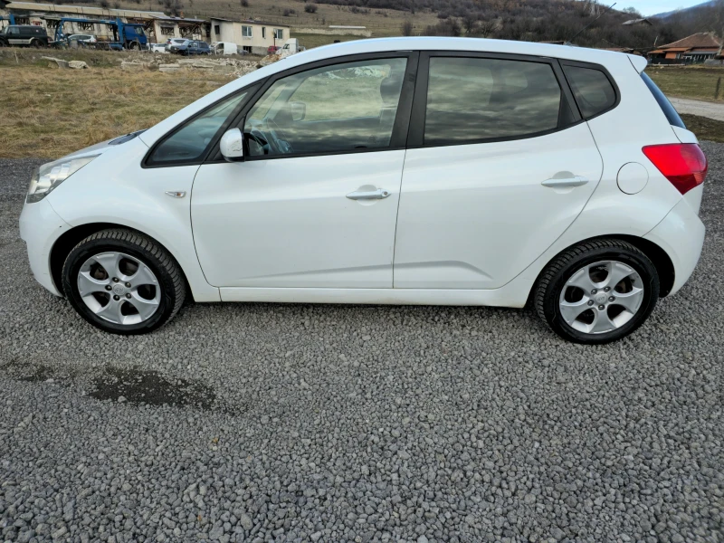 Kia Venga 1.4 Euro 5B, снимка 6 - Автомобили и джипове - 49103394