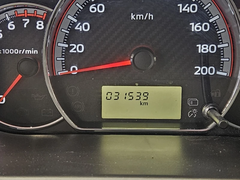 Mitsubishi Space star 1.2 Auto, снимка 8 - Автомобили и джипове - 49628470