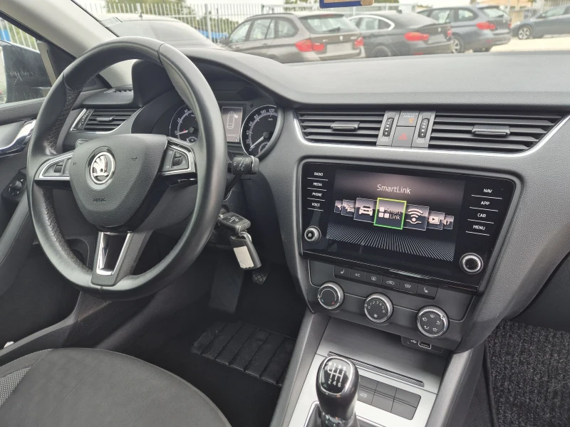 Skoda Octavia 1.5TSI NAVI KAMERA, снимка 7 - Автомобили и джипове - 51835335