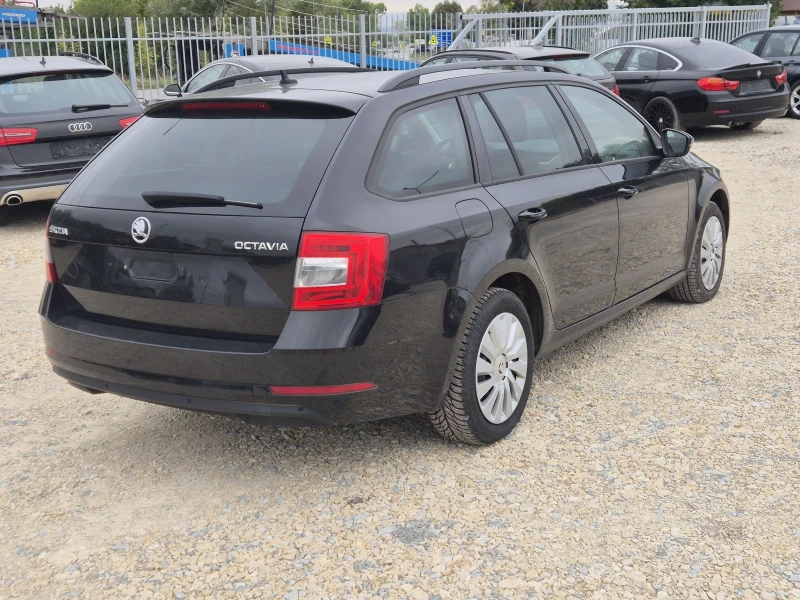 Skoda Octavia 1.5TSI NAVI KAMERA, снимка 10 - Автомобили и джипове - 51835335