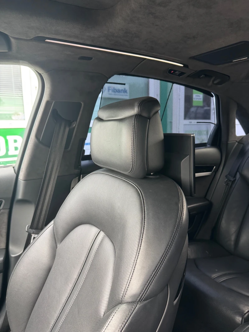 Audi A8, снимка 6 - Автомобили и джипове - 52080585