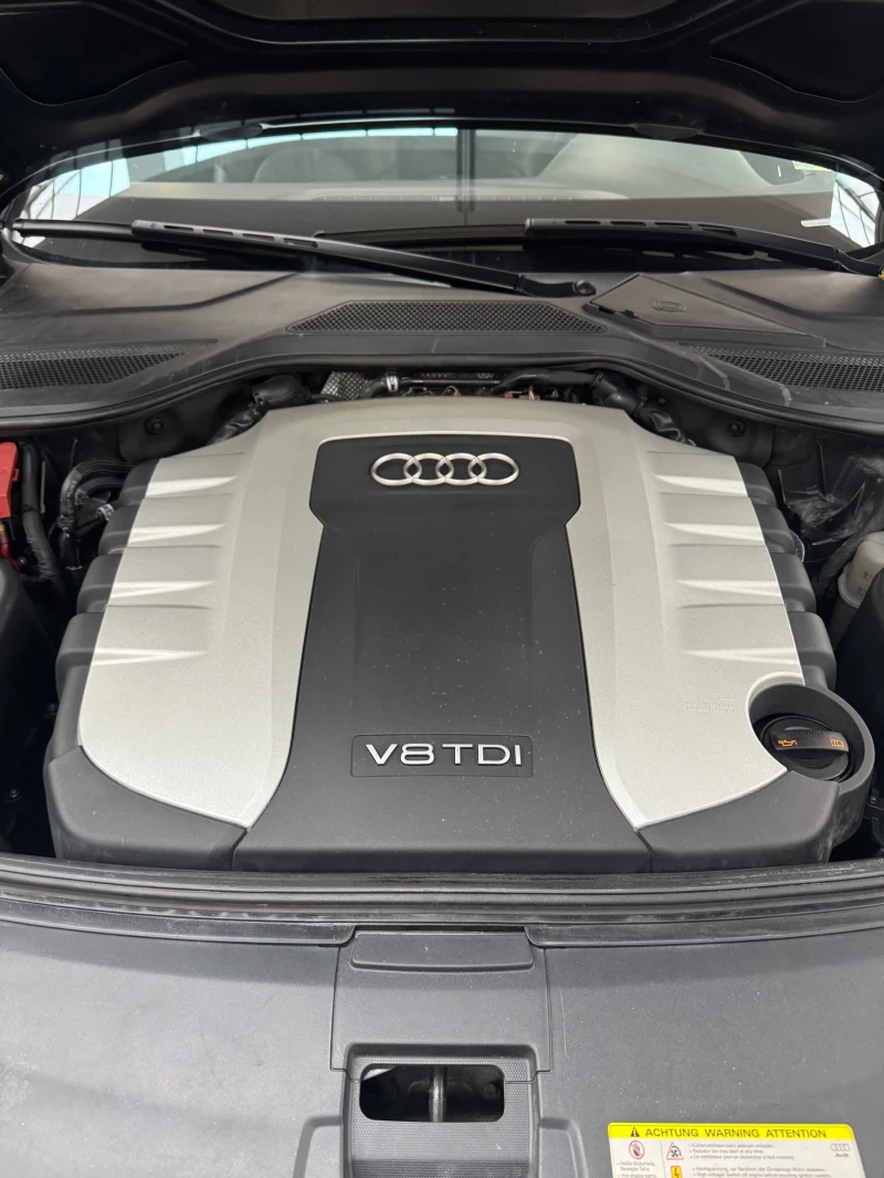 Audi A8, снимка 9 - Автомобили и джипове - 52080585