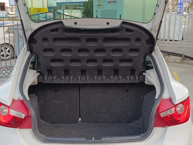 Seat Ibiza Sport Coupe, снимка 7 - Автомобили и джипове - 53053961