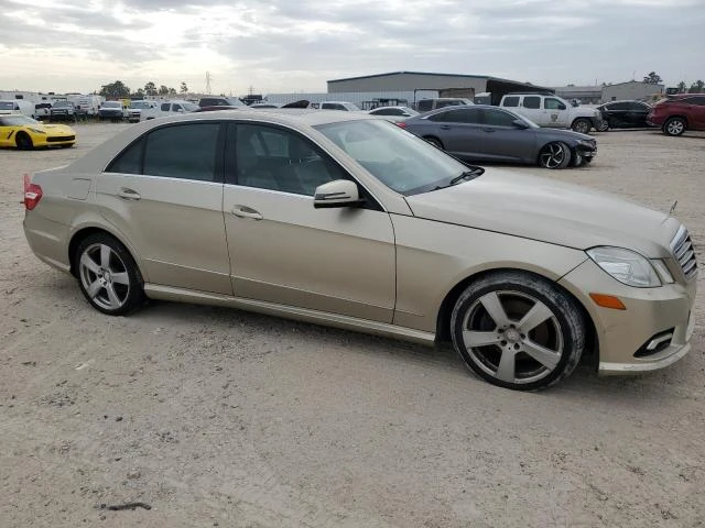 Mercedes-Benz E 350 4MATIC* harman/kardon* подгрев* шибидах, снимка 2 - Автомобили и джипове - 48254612