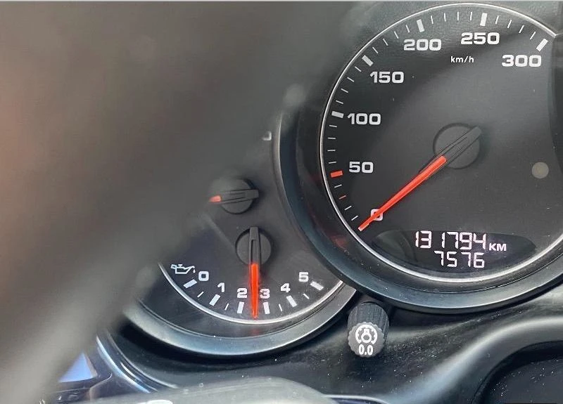 Porsche Panamera Platinum Edition, снимка 13 - Автомобили и джипове - 55947406