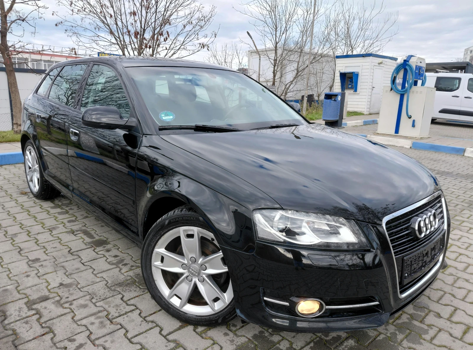 Audi A3 Sportback 2.0TDI , снимка 1