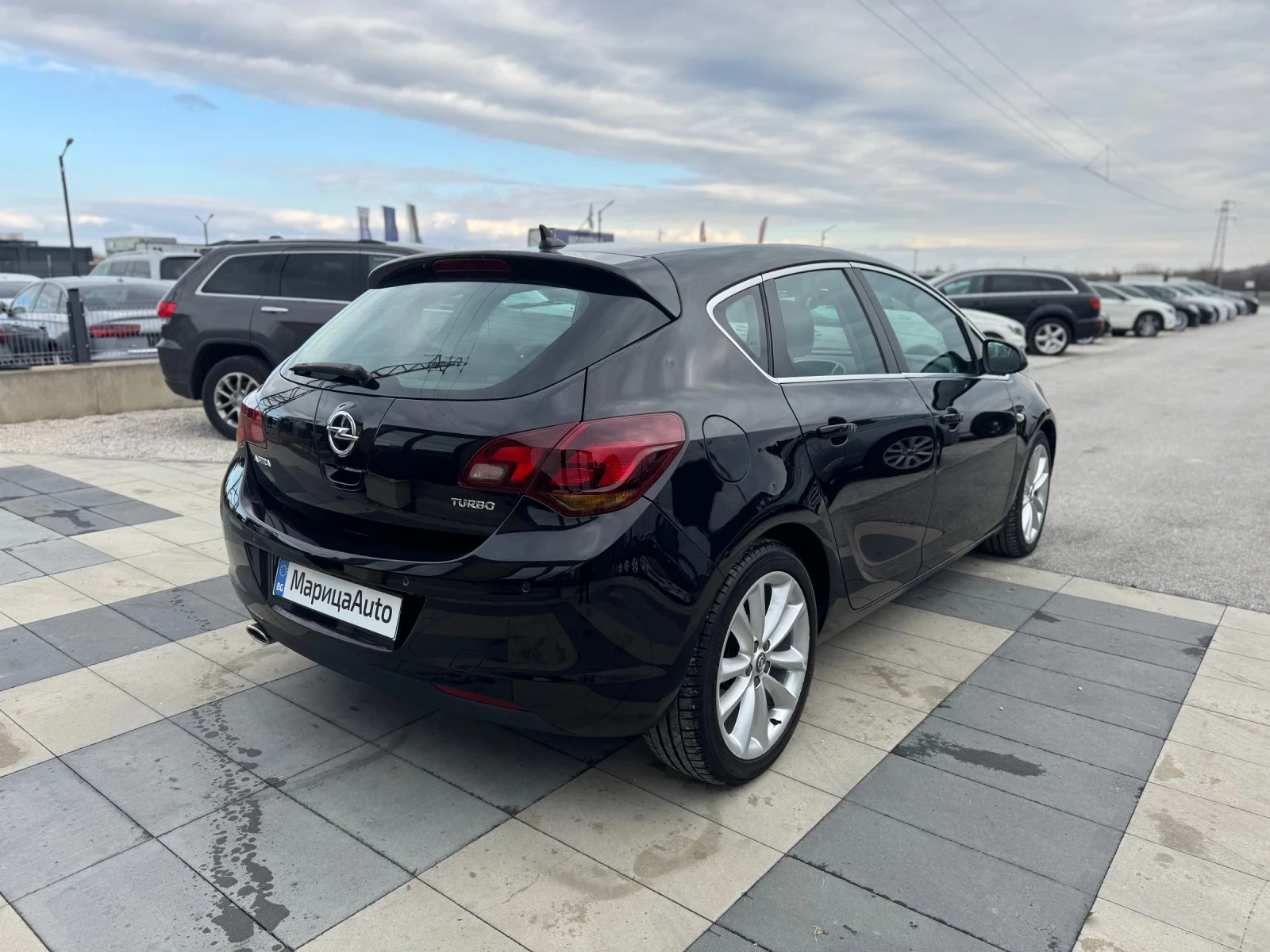 Opel Astra 1.4 T 140кс COSMO,  NAVI - изображение 6