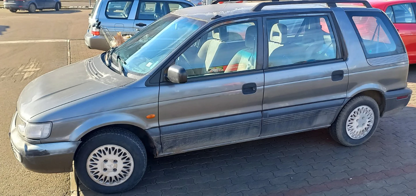 Mitsubishi Space wagon 2.0 TD GLX  | Mobile.bg — изображение 13