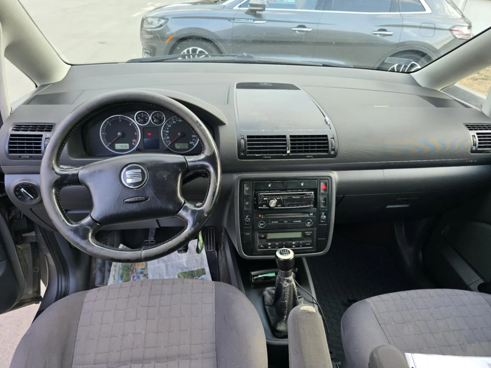 Seat Alhambra  - изображение 9
