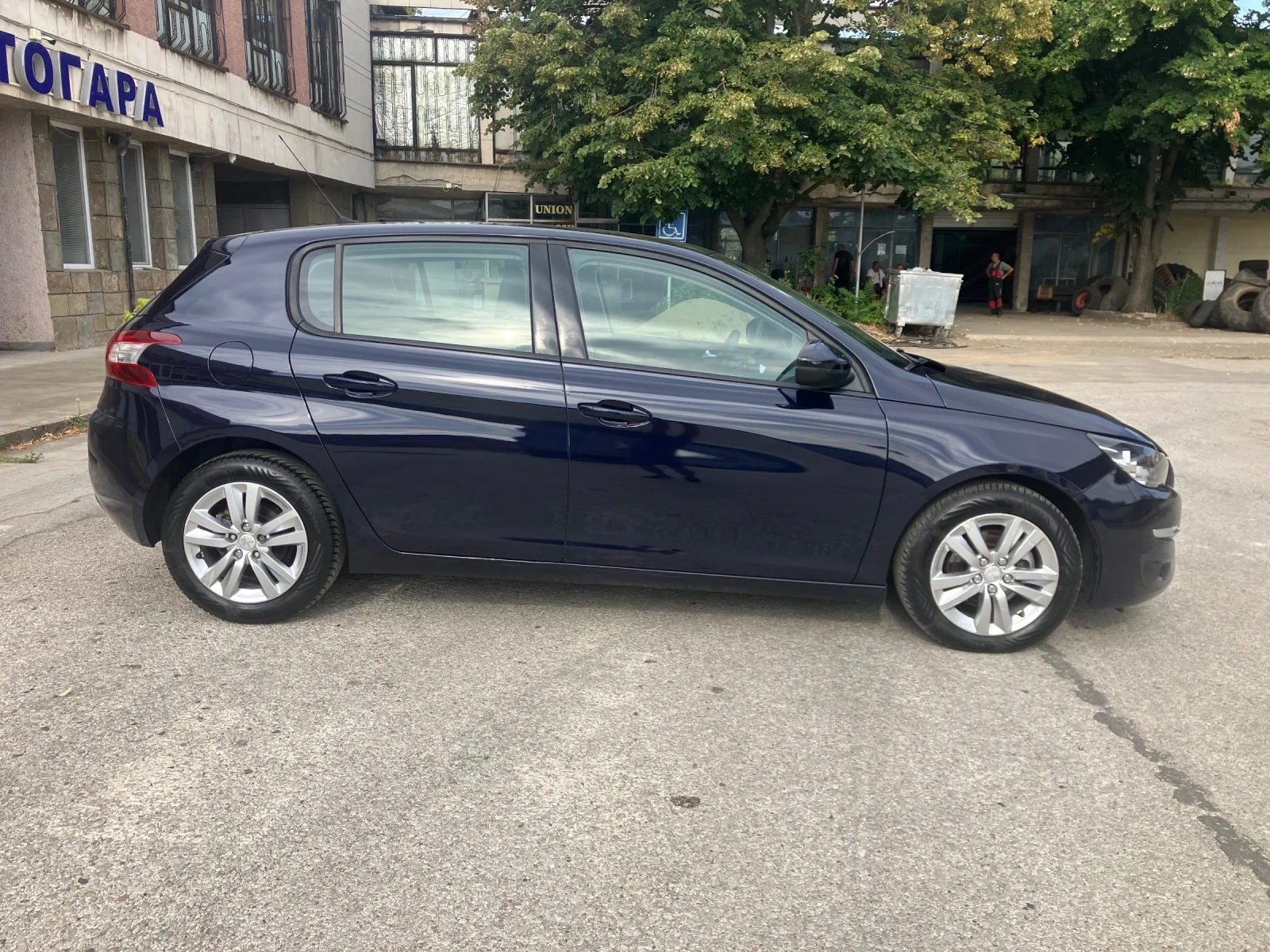 Peugeot 308 1.6HDI-115кс-6ск - изображение 4