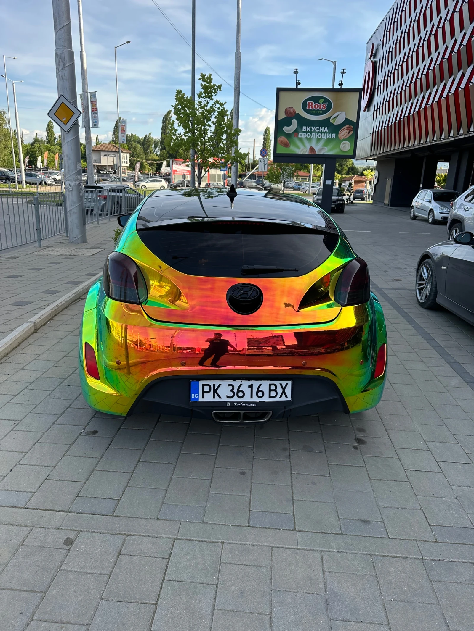 Hyundai Veloster   - изображение 3