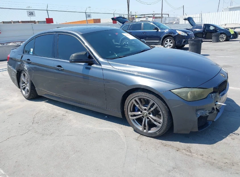 BMW 335 M-PACK* HEADUP* RECARO* ПОДГРЕВИ* ШИБИДАХ - изображение 3