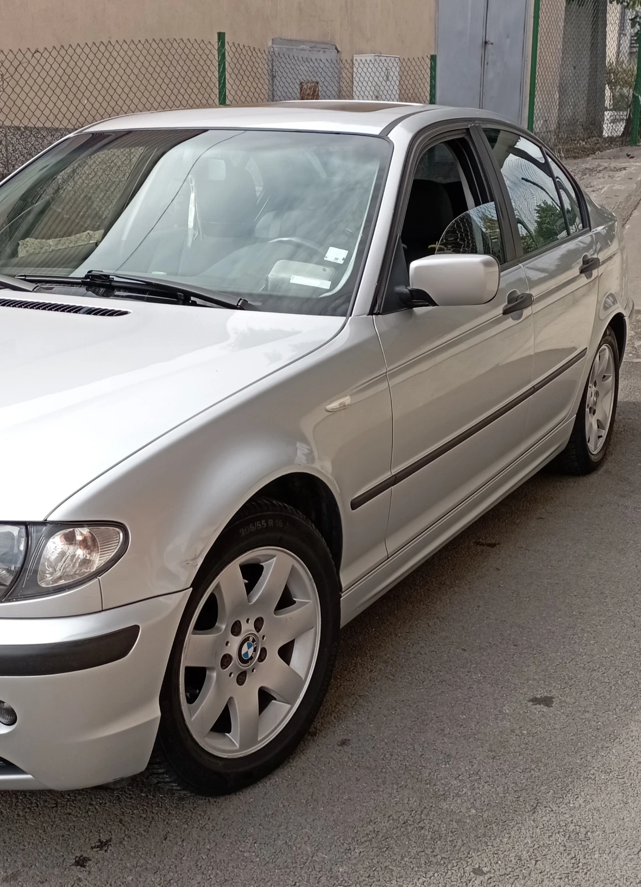 BMW 318  - изображение 2