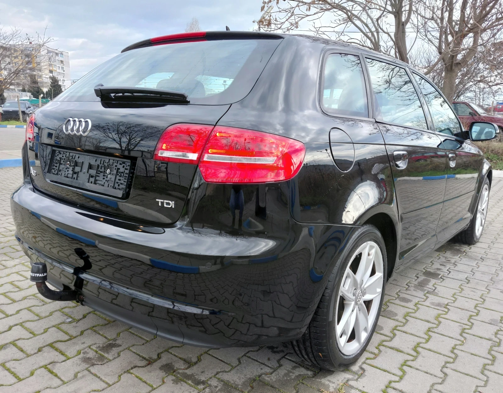 Audi A3 Sportback 2.0TDI  - изображение 6