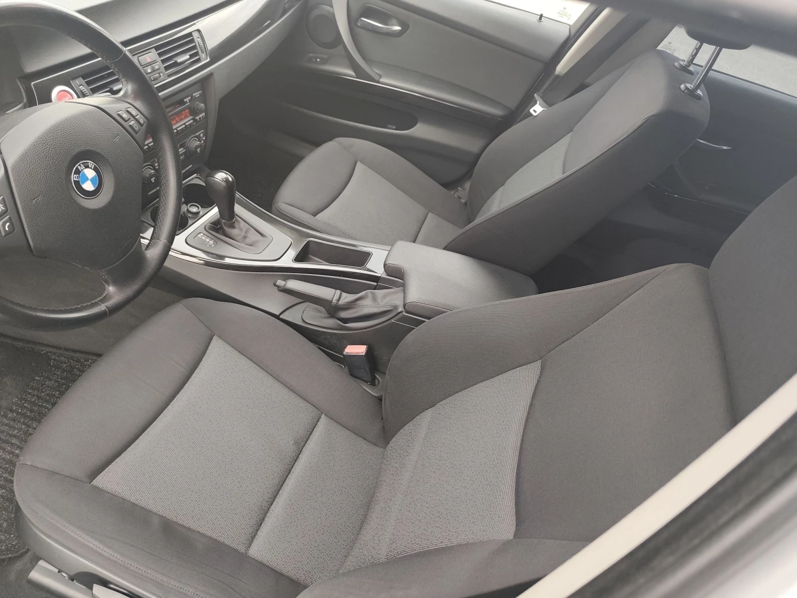 BMW 320 M47 Automatic 163+ , снимка 8 - Автомобили и джипове - 53879956