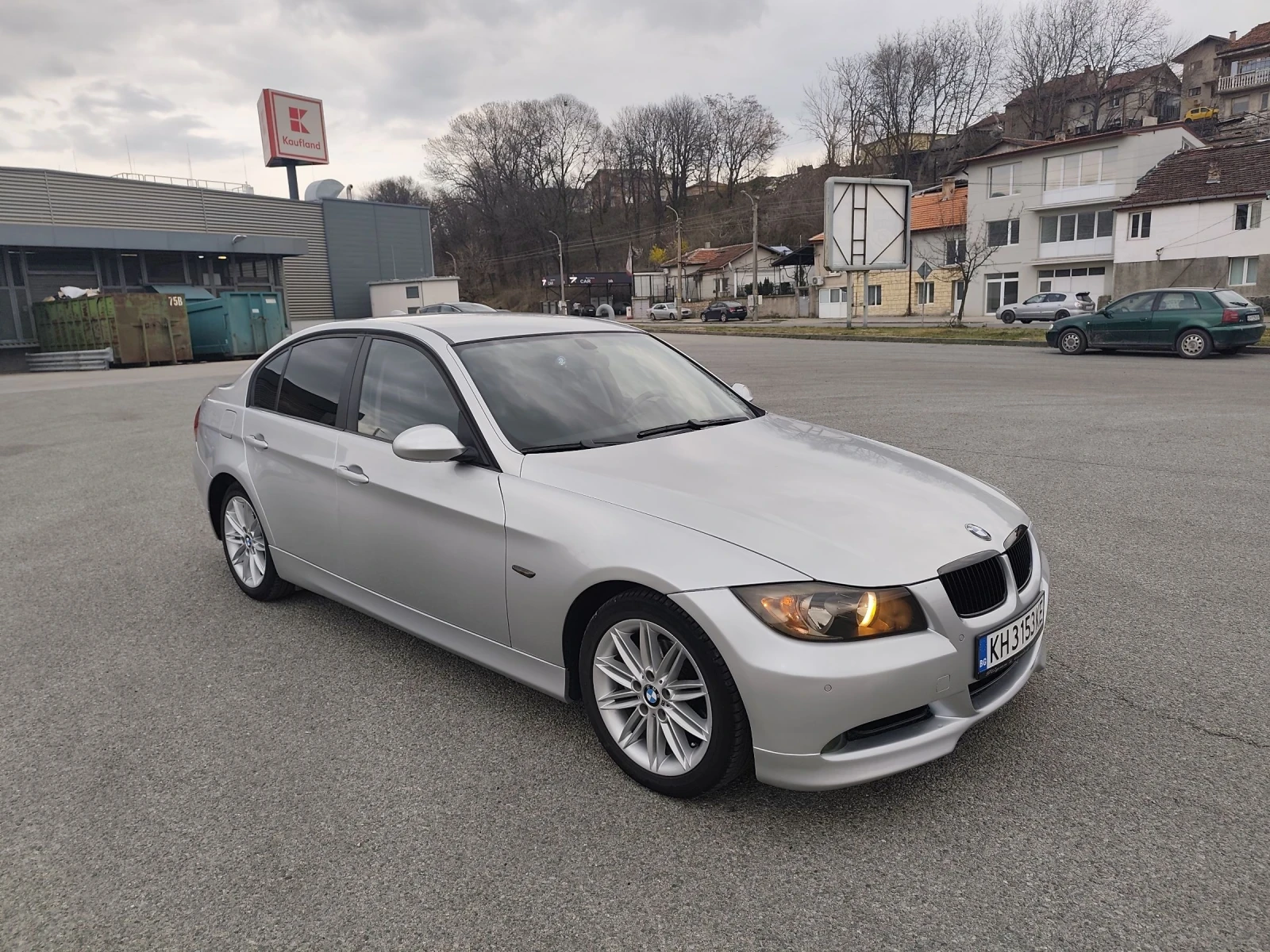 BMW 320 M47 Automatic 163+ , снимка 4 - Автомобили и джипове - 53879956