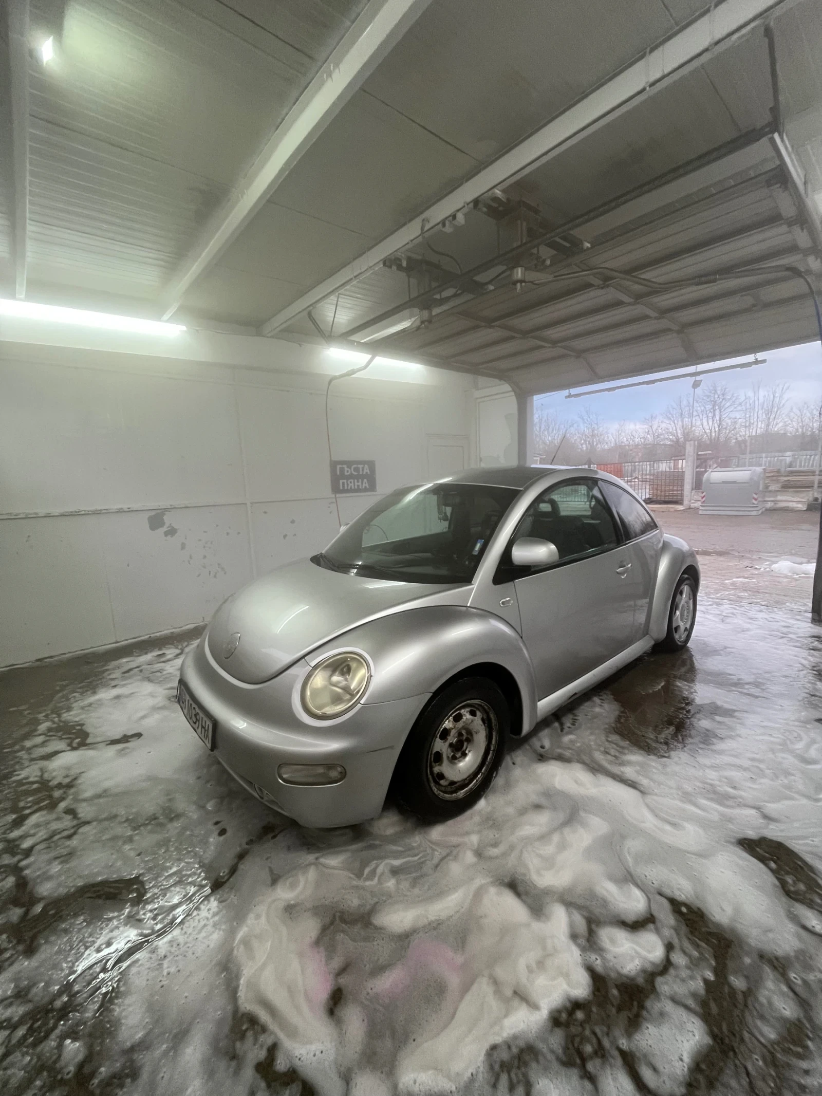 VW Beetle, снимка 2 - Автомобили и джипове - 54020846