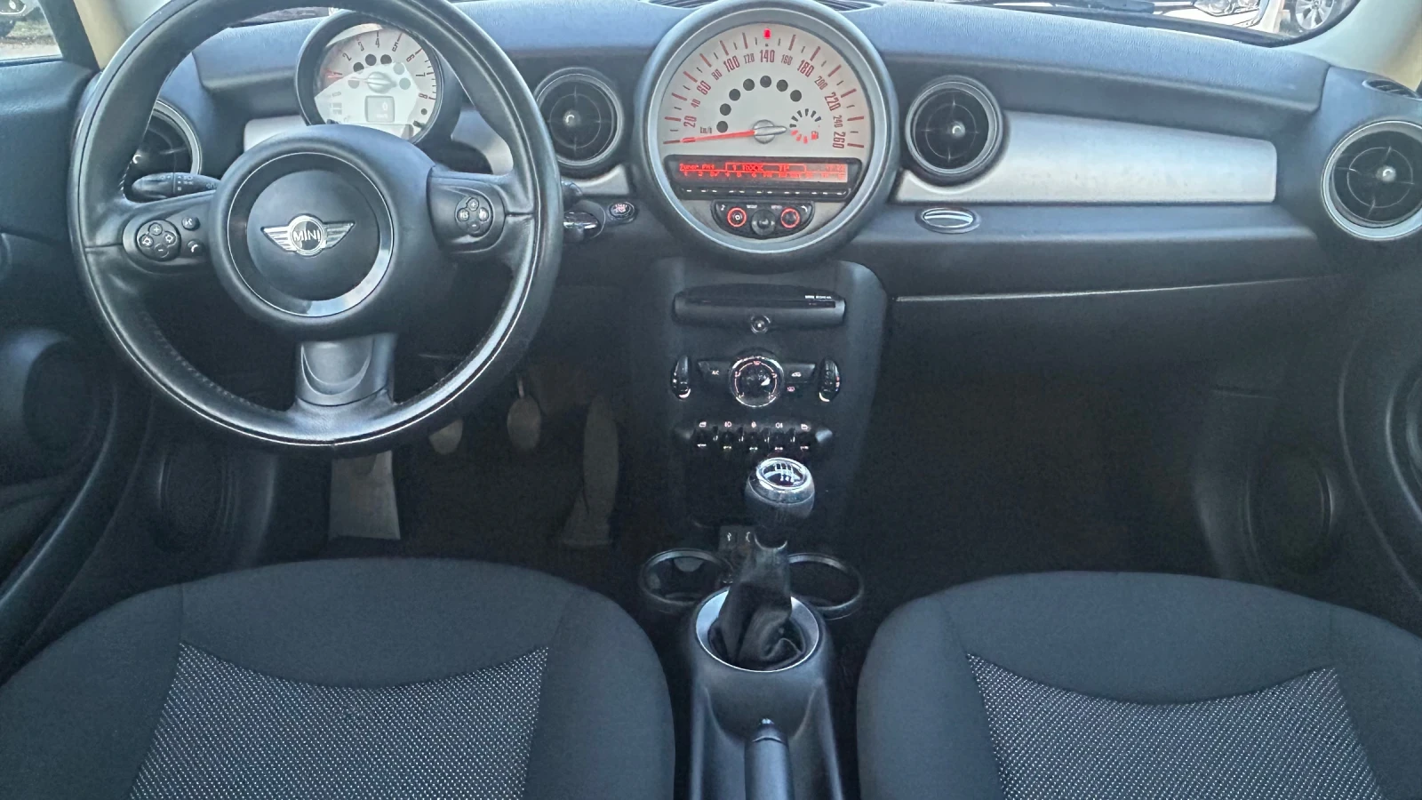 Mini One 1, 6i 75k.c.  Швейцария, снимка 10 - Автомобили и джипове - 54149187