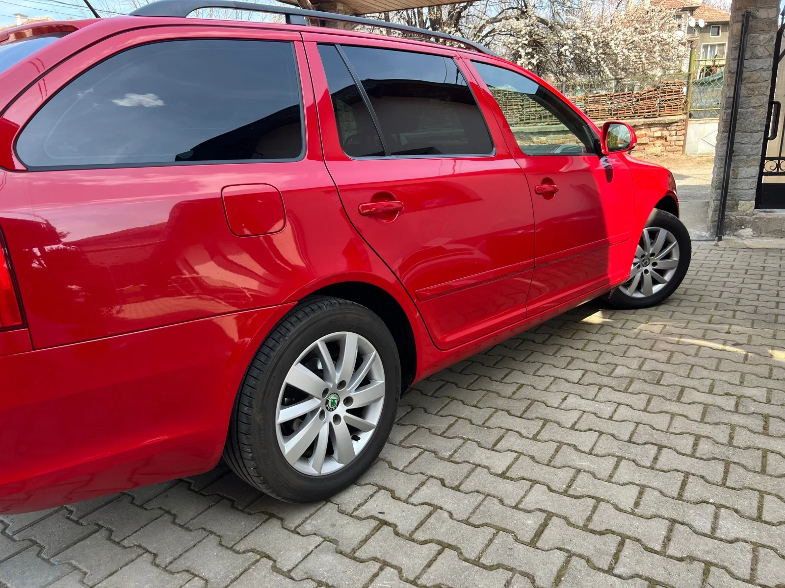 Skoda Octavia ОТЛИЧНА !!!, снимка 5 - Автомобили и джипове - 54206913