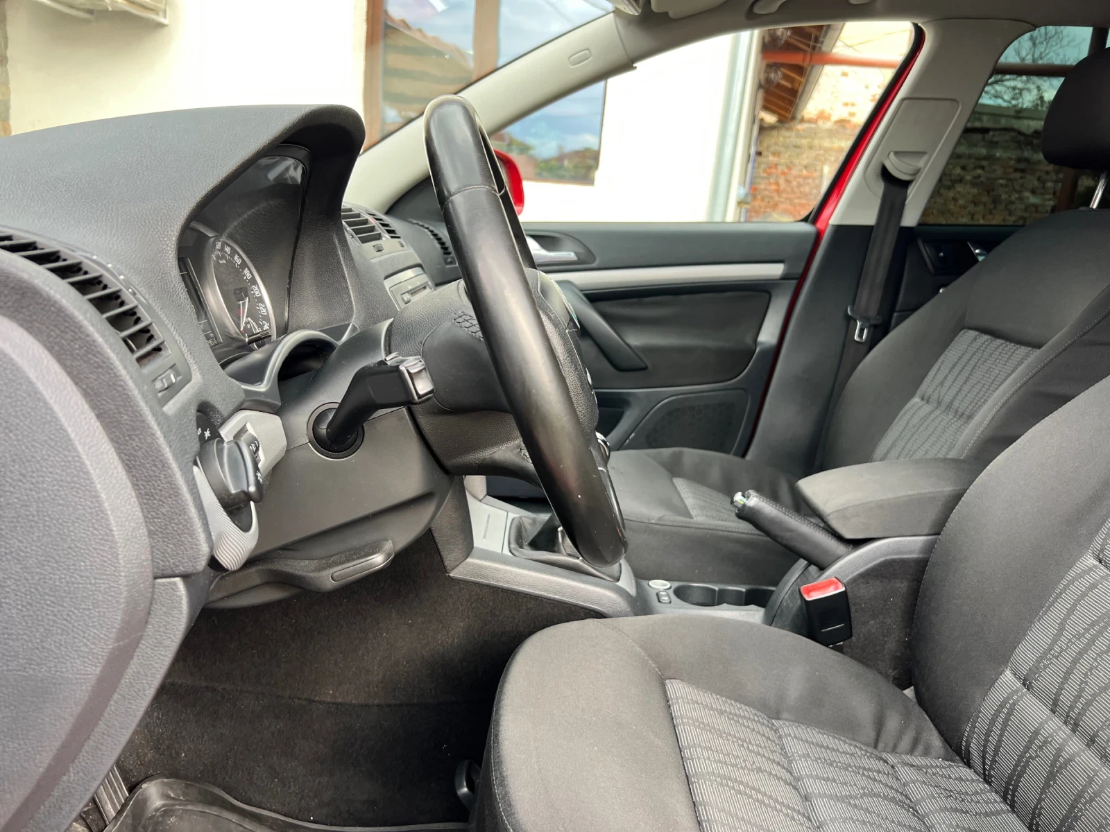 Skoda Octavia УНИКАТ !!!, снимка 8 - Автомобили и джипове - 54206913