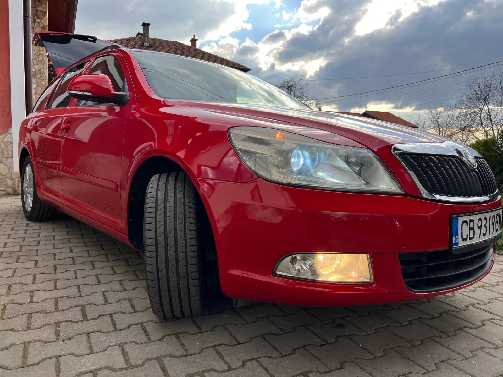 Skoda Octavia ОТЛИЧНА !!!, снимка 6 - Автомобили и джипове - 54206913