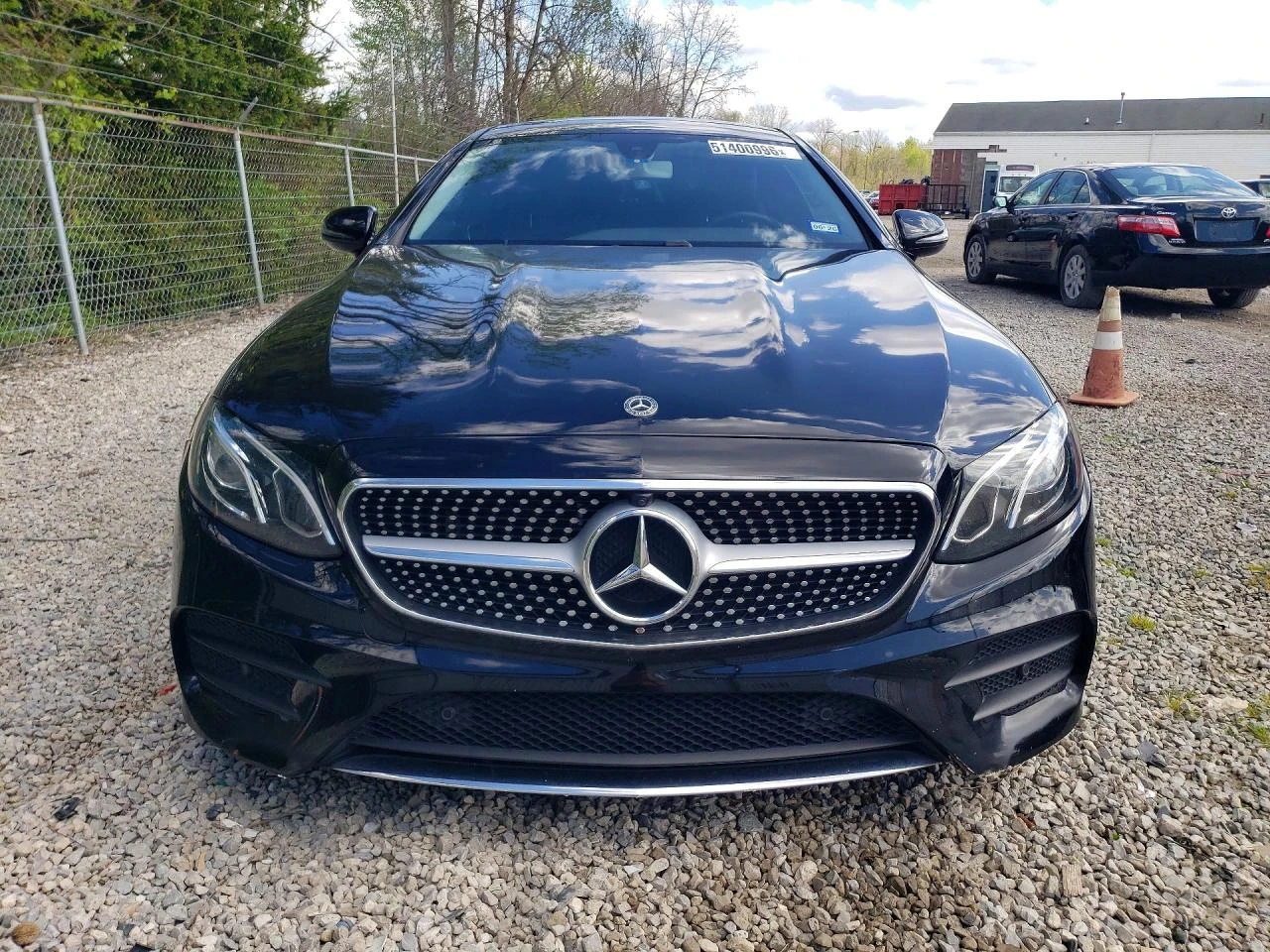 Mercedes-Benz E 400 4MATIC AMG PKG| BURMESTER| MULTIBEAM| ПОДГРЕВ, снимка 2 - Автомобили и джипове - 54381027