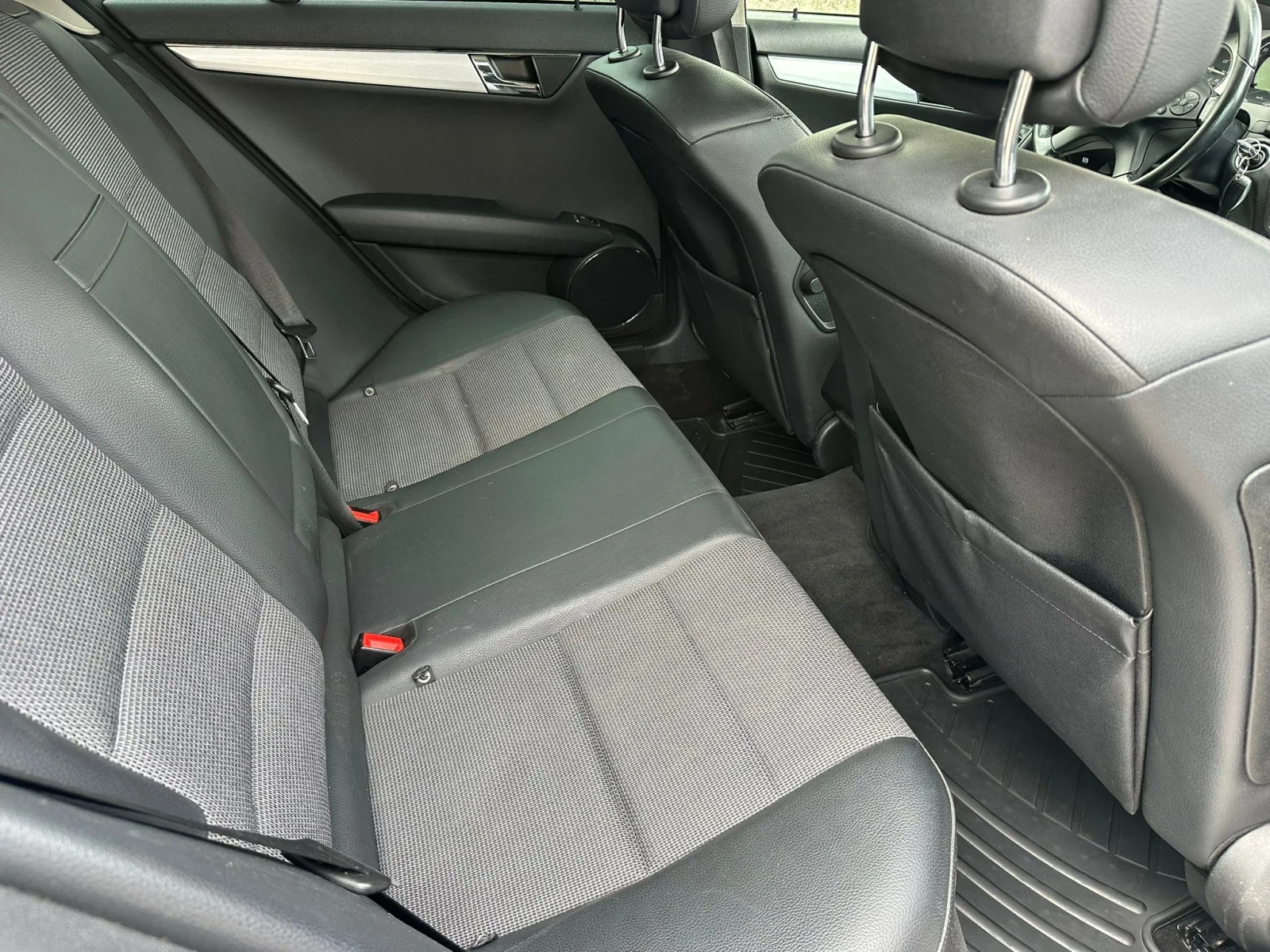 Mercedes-Benz C 220 CDI EURO5 , снимка 10 - Автомобили и джипове - 54598219