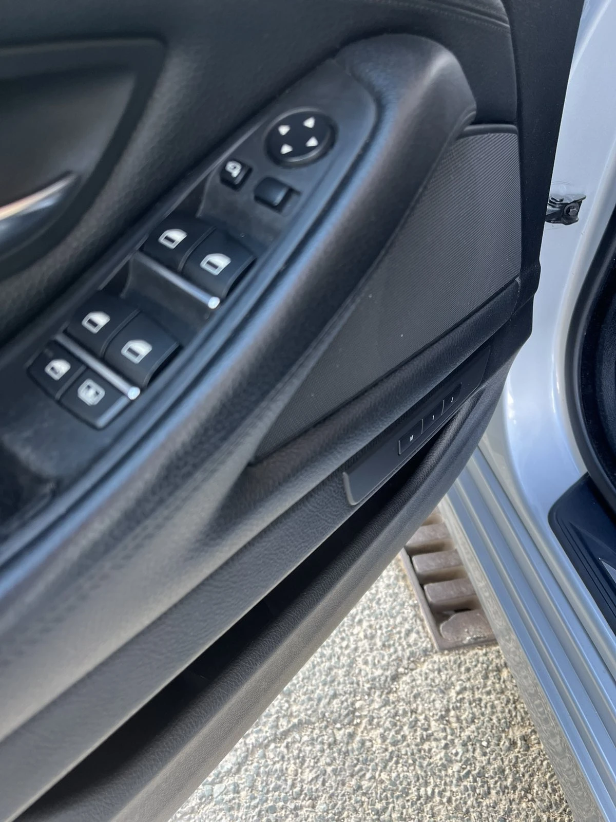 BMW 530 COMFORT/PANO/HEAD-UP/SOFTCLOSE/KEYLESS/DISTRONIC, снимка 7 - Автомобили и джипове - 54741246