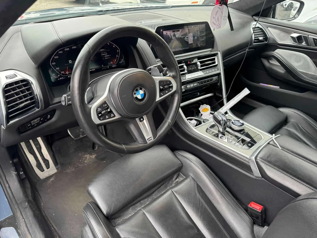 BMW 850 M850i xDrive | CARFAX | БЕЗ ПЪРВОНАЧАЛНА ВНОСКА, снимка 8 - Автомобили и джипове - 55053878