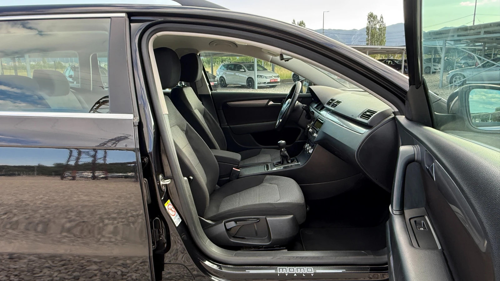 VW Passat 2.0TDI-140кс-6скорости/EURO 5B/НОВ ВНОС ОТ ИТАЛИЯ, снимка 13 - Автомобили и джипове - 55449107
