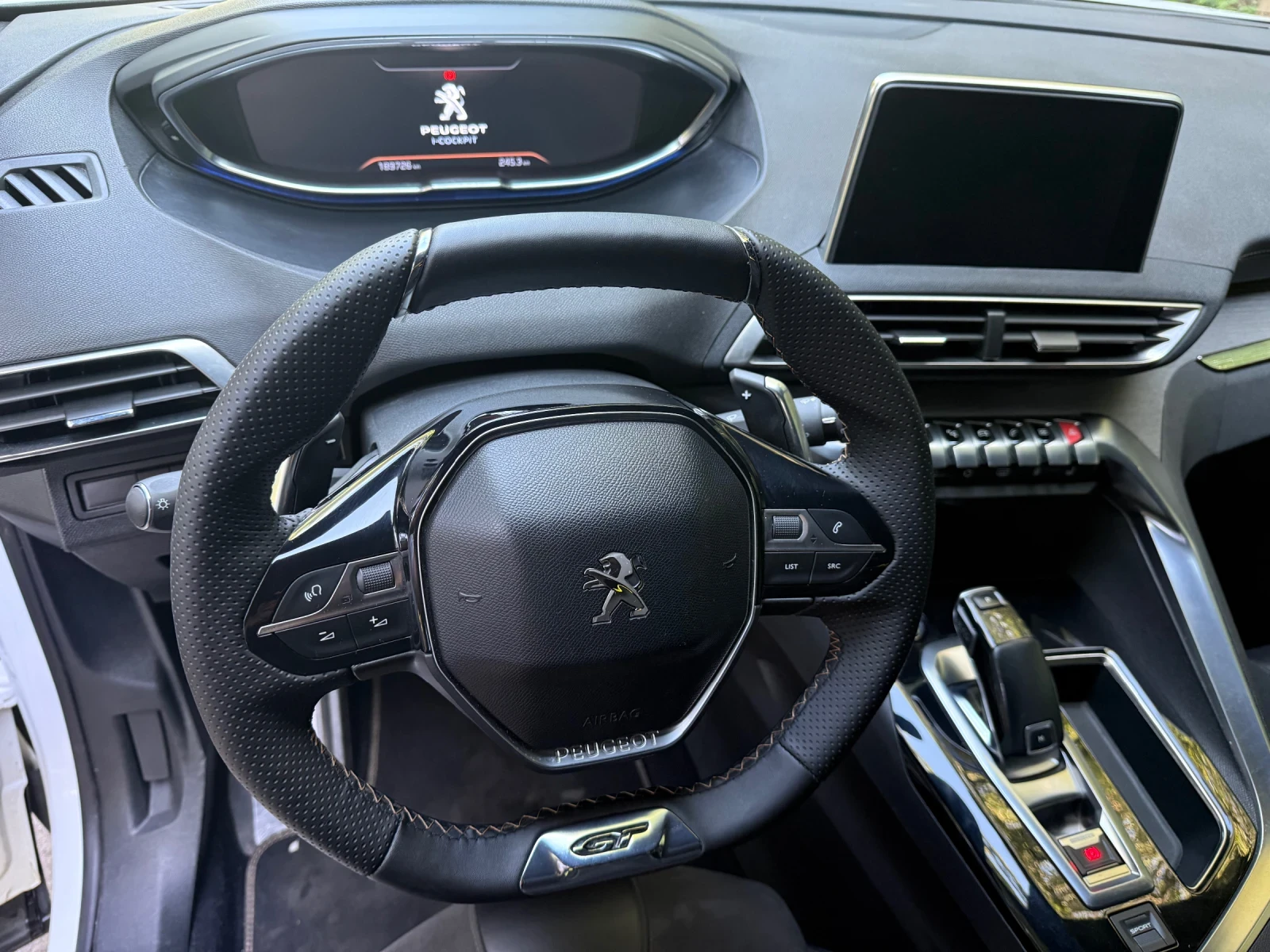 Peugeot 5008 2.0HDI GT, снимка 17 - Автомобили и джипове - 55617636