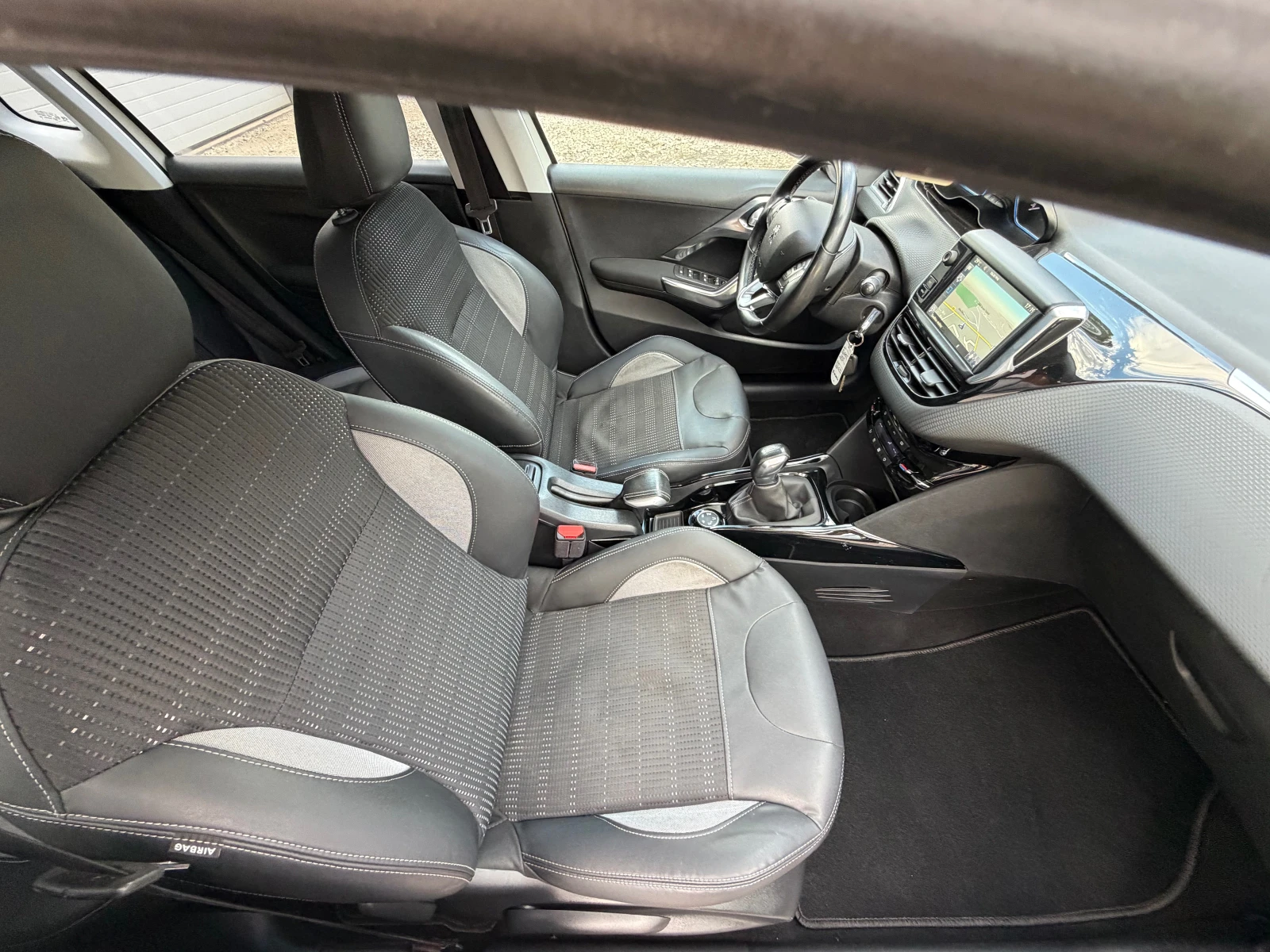 Peugeot 2008 1.6HDI* 99ks* TOP* KLIMA* EVRO6 | Mobile.bg � ����������� 9