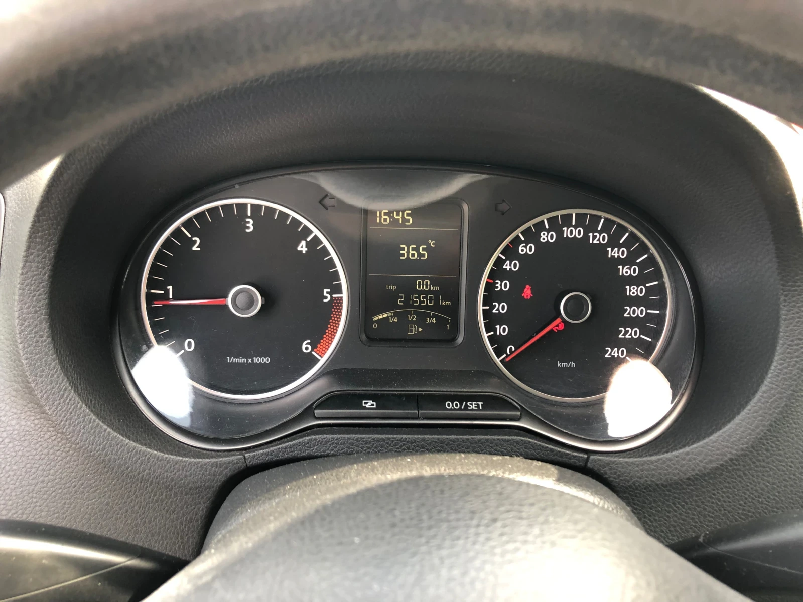 VW Polo, снимка 14 - Автомобили и джипове - 55875691