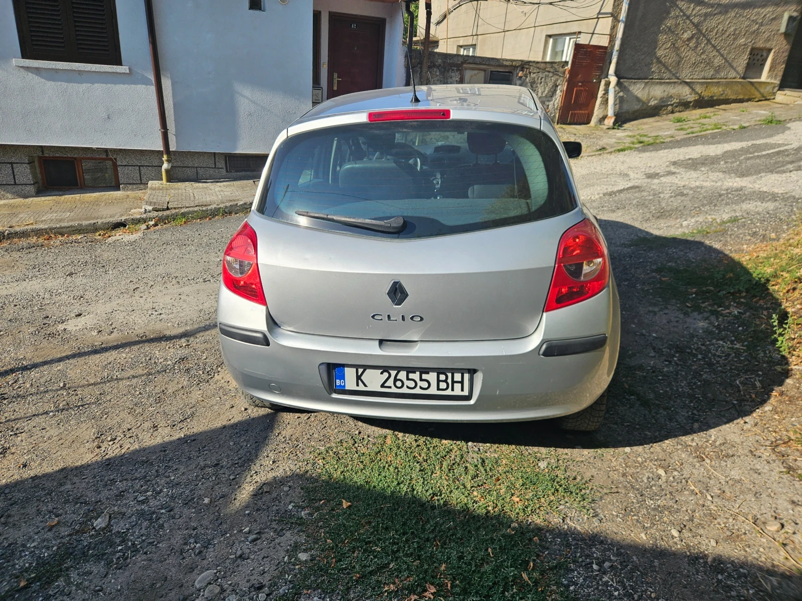 Renault Clio Clio3, снимка 4 - Автомобили и джипове - 55775561