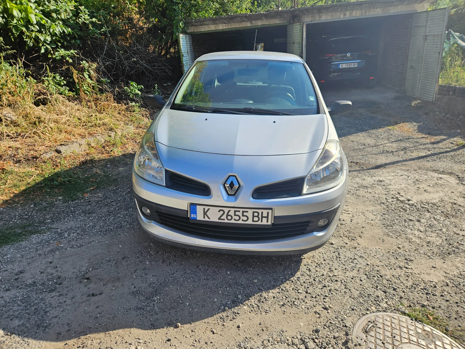 Renault Clio Clio3, снимка 3 - Автомобили и джипове - 55775561