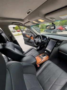 Infiniti QX70 3.7, снимка 12