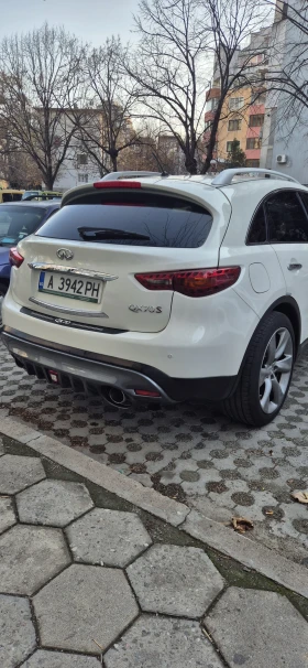 Infiniti QX70 3.7, снимка 4