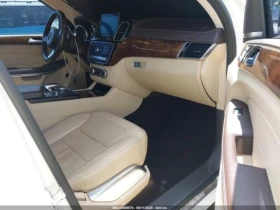 Mercedes-Benz GLS 500 AMG* МАСАЖ* ДИСТРОНИК* 7МЕСТА* ОБДУХ* ПАНО* HARMAN - 36300 лв. - 15851468 10