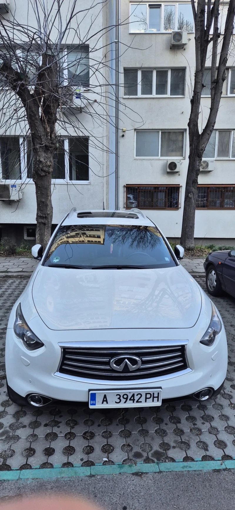 Infiniti QX70 3.7, снимка 16 - Автомобили и джипове - 48143293