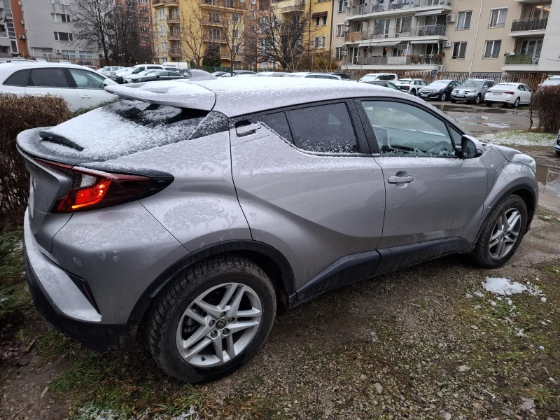 Toyota C-HR Бензин 48000км, снимка 2 - Автомобили и джипове - 48288730