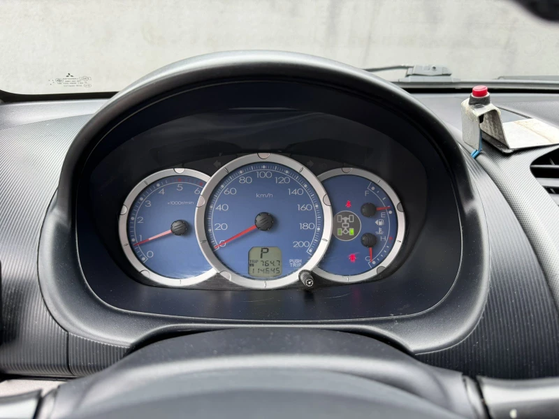 Mitsubishi L200 2.5 DI-D, снимка 13 - Автомобили и джипове - 52551157