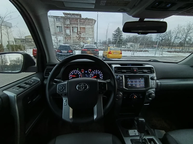 Toyota 4runner SR5 premium, снимка 5 - Автомобили и джипове - 53156698