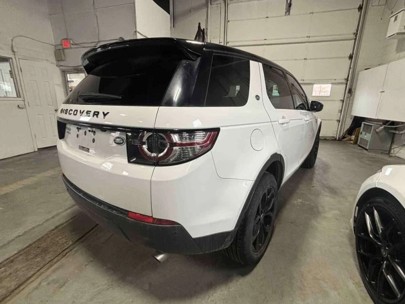 Land Rover Discovery Sport * HSE * CARFAX * ЦЕНА ДО БГ, снимка 8 - Автомобили и джипове - 53233979