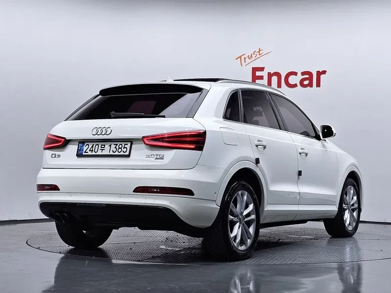 Audi Q3 2.0 TDI QUATTRO DYNAMIC 8U, снимка 2 - Автомобили и джипове - 54847119