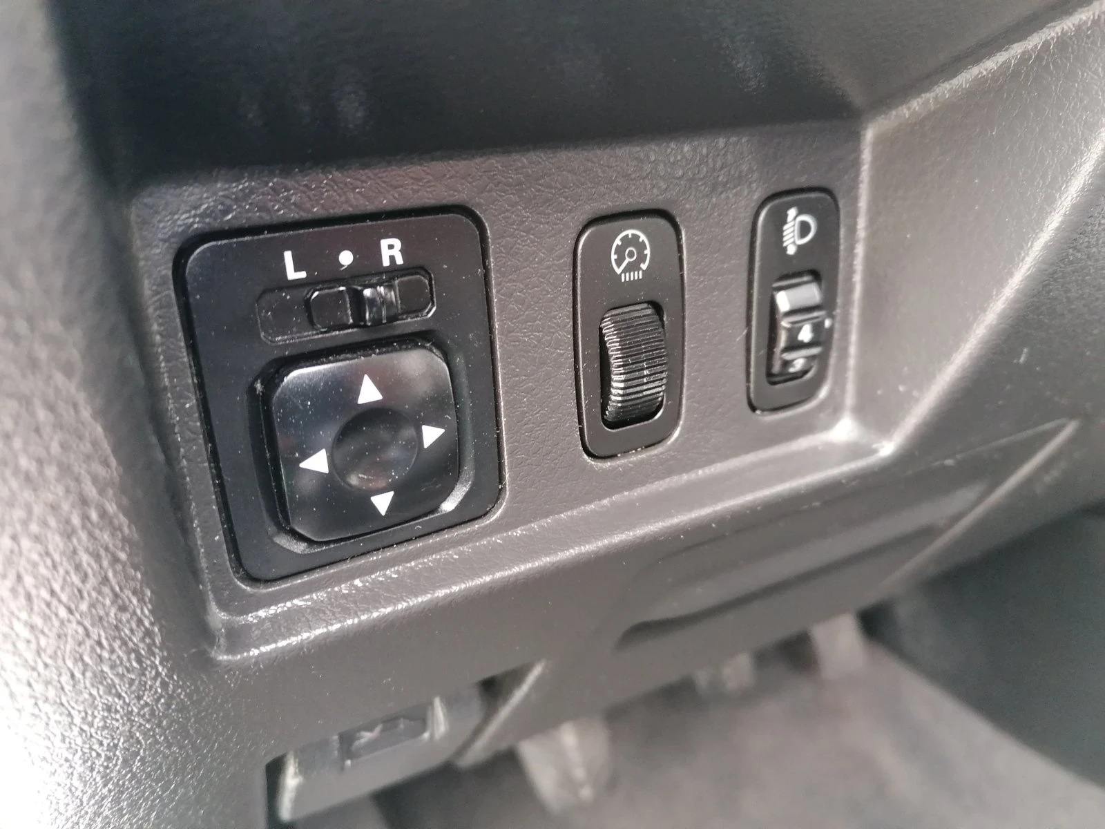 Mitsubishi Outlander 2.4 AWD Шейцария - изображение 10